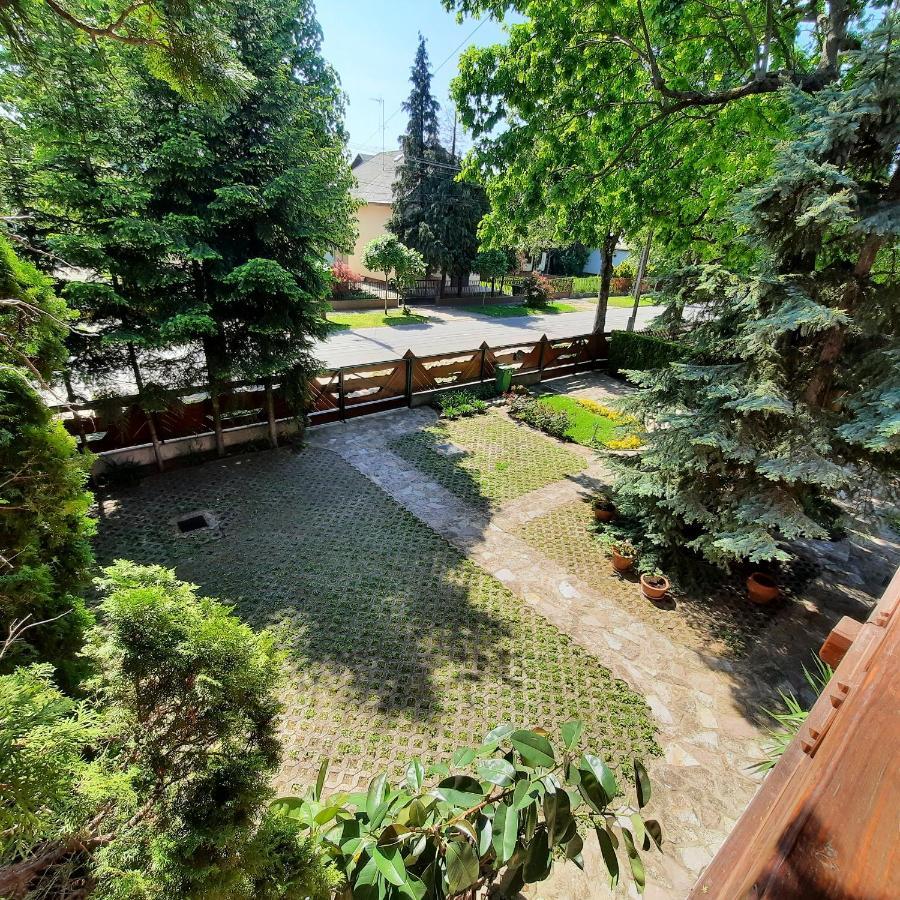 Toelgyes Apartment Hajdúszoboszló المظهر الخارجي الصورة